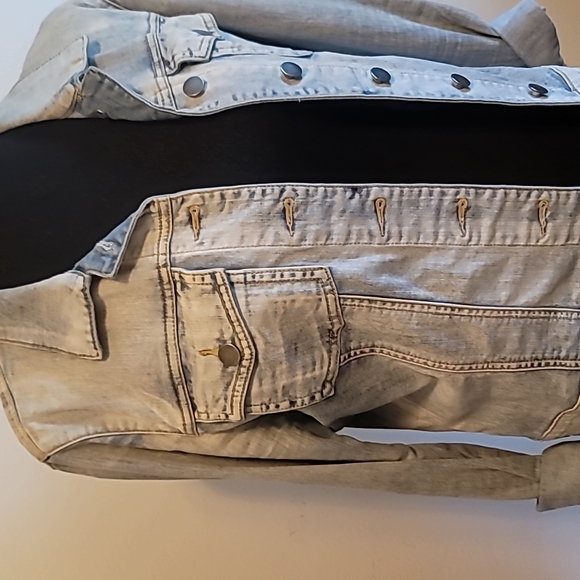 Kut from the Kloth Denim Jacket - Picture 2 of 7